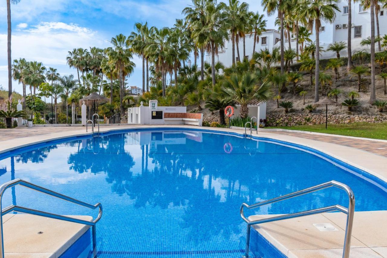 Casablanca 35 Oasis Lägenhet Nerja